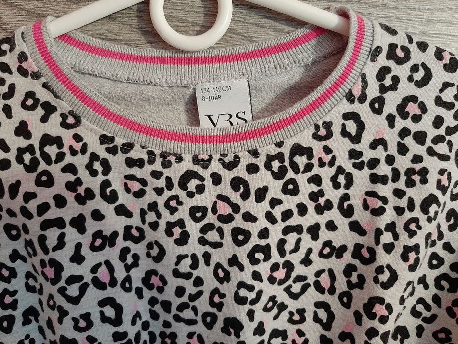 Sukienka panterka rozm. 134