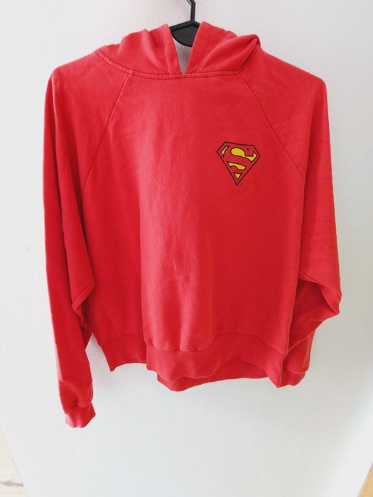Czerwona bluza z kapturem Superman Sinsay S