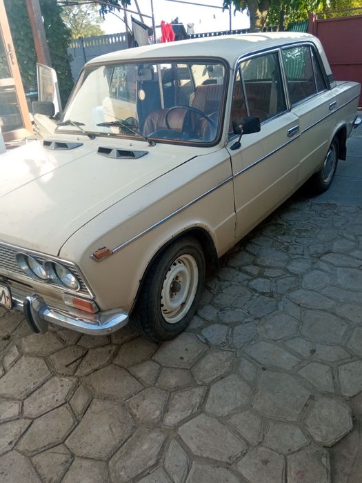 Продам ВАЗ 2103 на