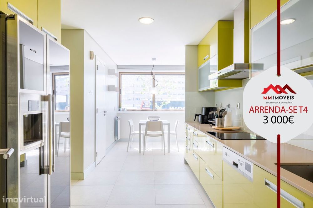 T4 Apartment | Renovated | For Rent | Beachfront | Matosinhos Sul
