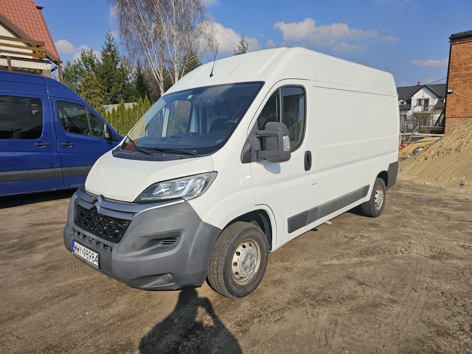 Wynajem busów od 100zl/24h aut dostawczych z winda  autolaweta