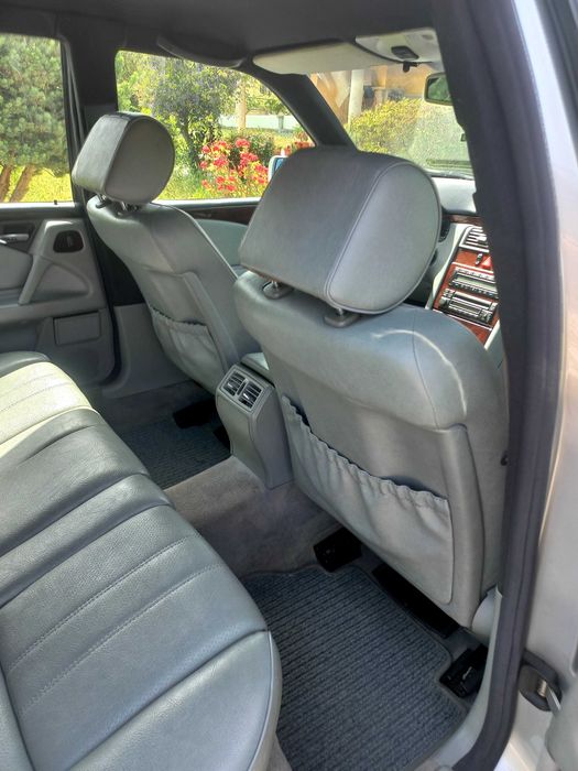 Mercedes Benz E300TD Elegance