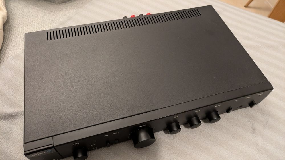 Amplificador Arcam Alpha 5