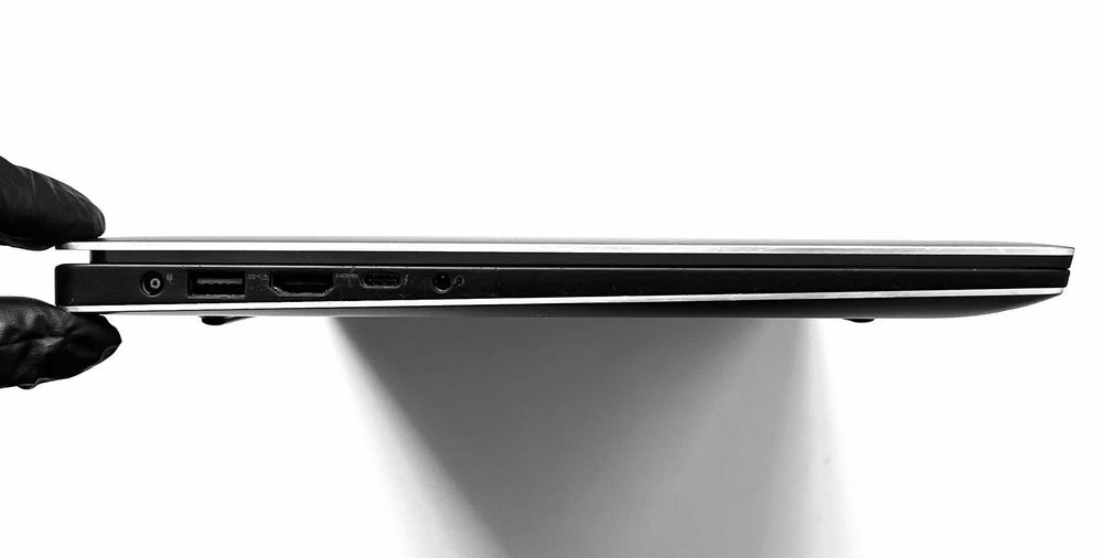 Dell Precision 5520, 4K,ips, 16Gb, Новий SSD NVMe 512Gb