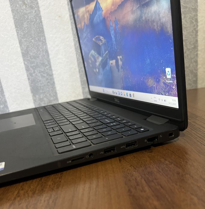 ІГРОВИЙ Dell 3520/ i-5(11пол)/16 Gb/256Gb/вк IRIS XE