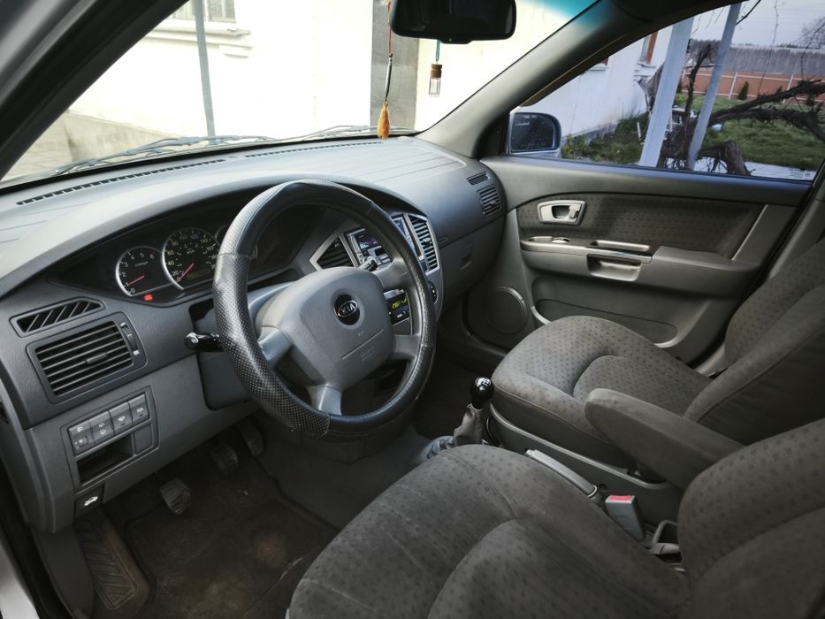 Kia Carens 2.0 дизель