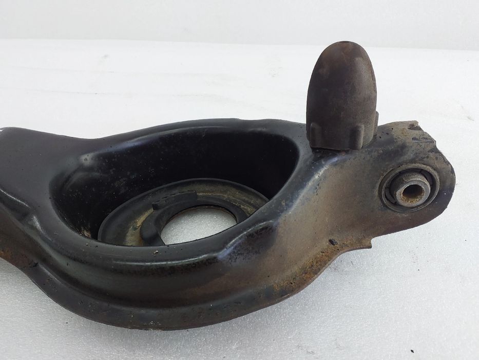 Braço de suspensão trás esquerdo FORD C-Max II (DXA/CB7, DXA/CEU)