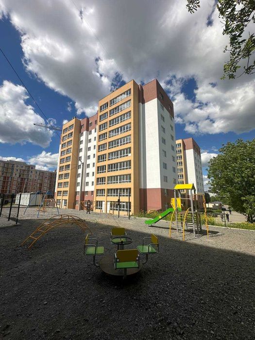 Терміновий продаж 2к квартири, район Виставка
