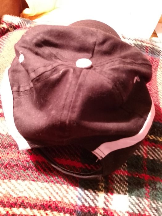 Deseja Proteçao?Protectores Oxelo cada 3E.Ou 5-12E-Boné OJogo2EDesde2E