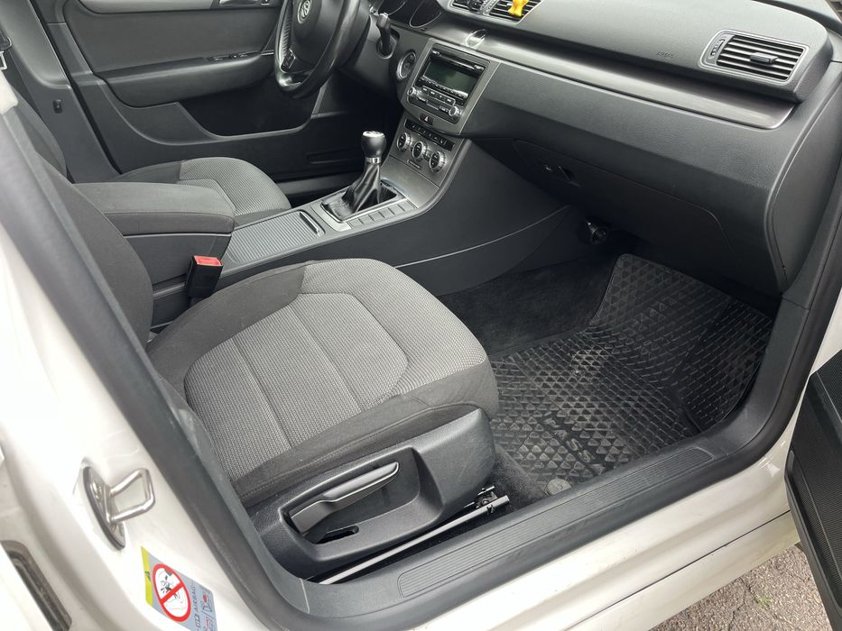 Volkswagen Passat 2012 VIN WVWZZZ3CZCE145841 фото оголошення 17 з 24