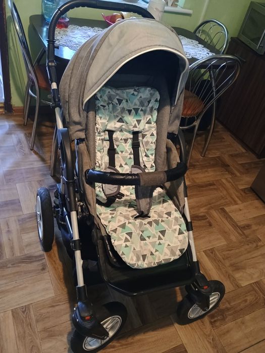 Wózek spacerowy Mikado