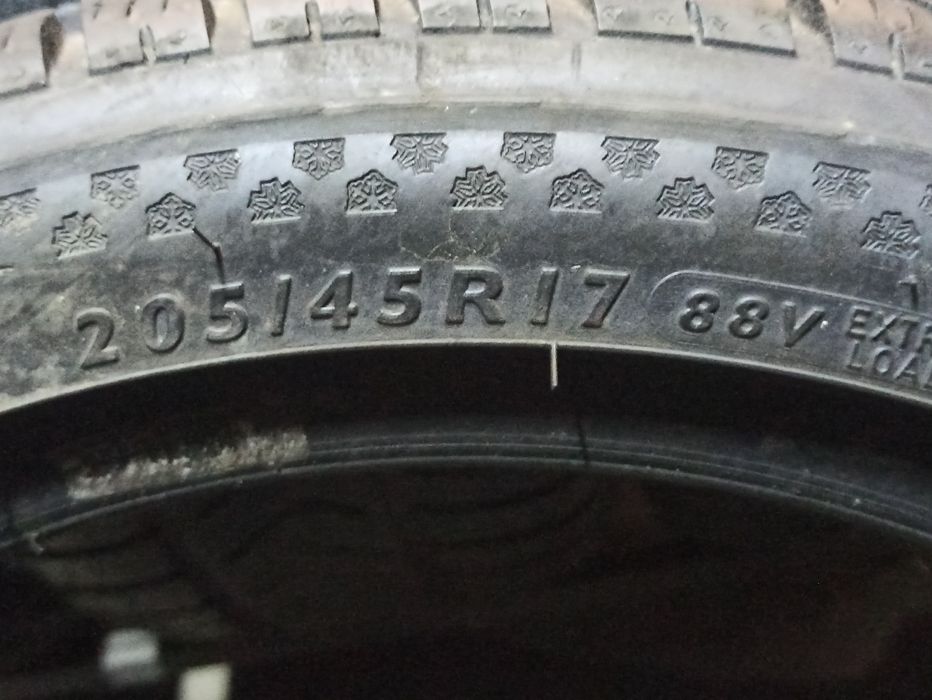 205 45 r17 88V Dunlop SP Winter Sport 4D Runflat para zima wymiana