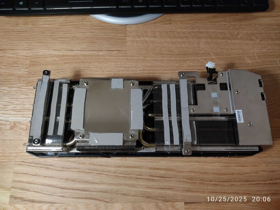 Dissipador + Backplate MSI Ventus 3x RTX 3080