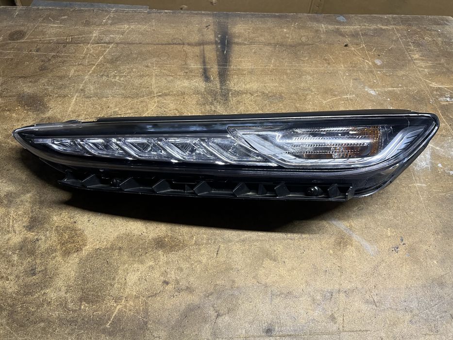 Lampa lewa przód Hyundai Kona drl 17-20r Halogen Led EUROPA