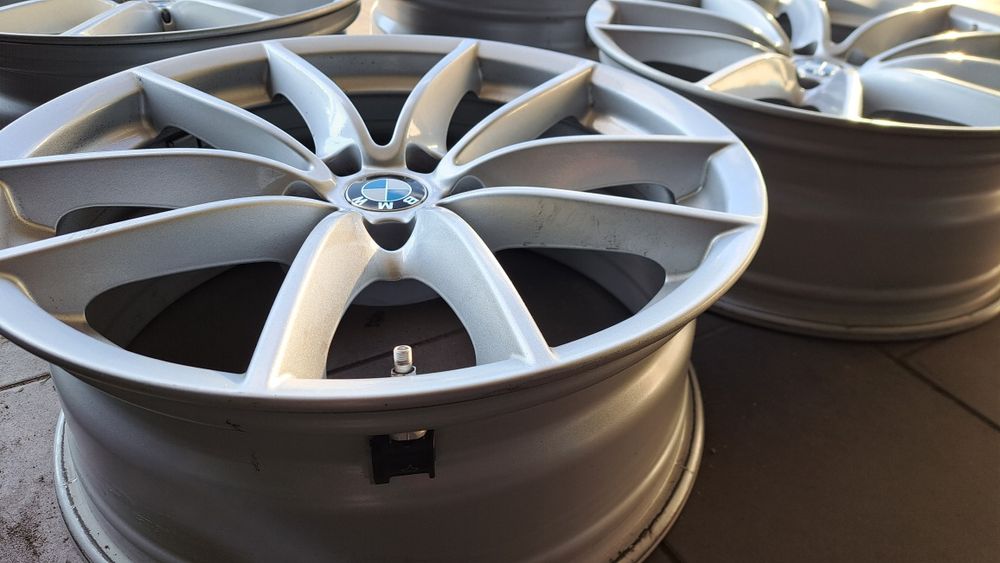 Felgi Bmw X3 X4 G01 G02  18 Cali  5x112 czujnikami
