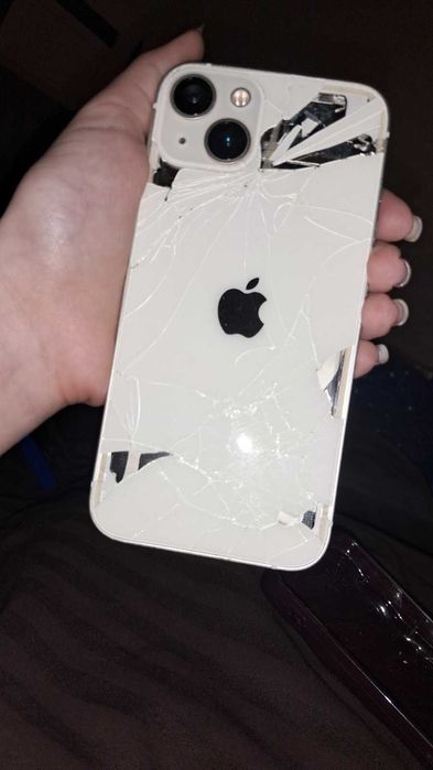 Айфон 13 білий 128гб