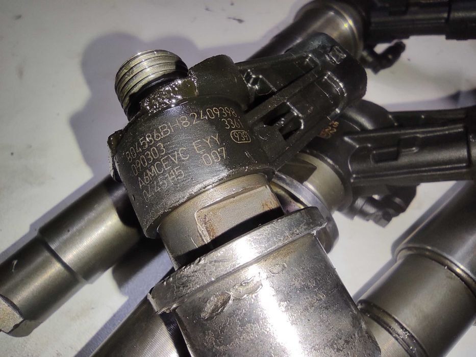 Форсунки 0445115007 Renault Trafic Opel Vivaro Nissan Primastar 2.0DCI