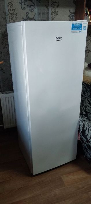 Две морозильные камеры