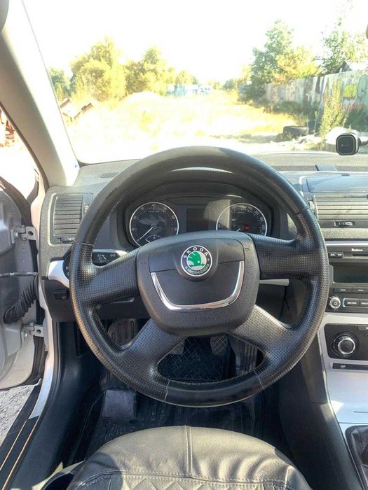 Skoda Octavia A5 Газ-бензин 1.6