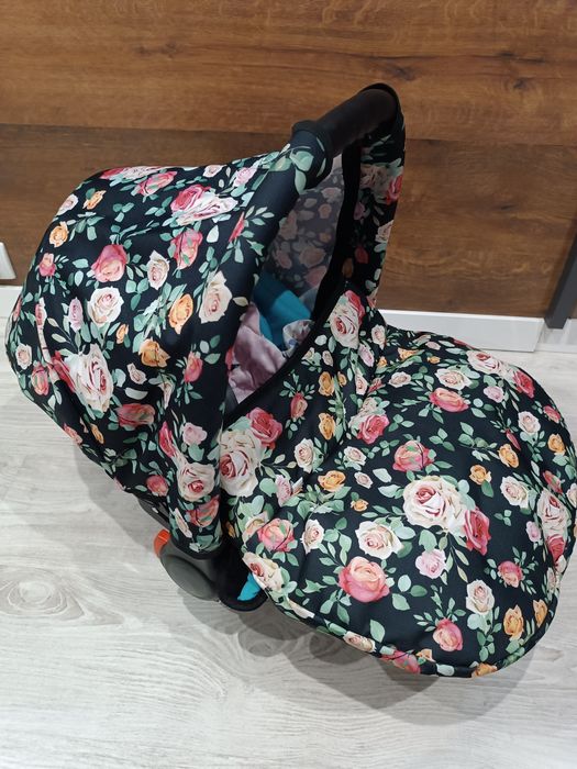 Daszek osłonka do fotelika samochodowego