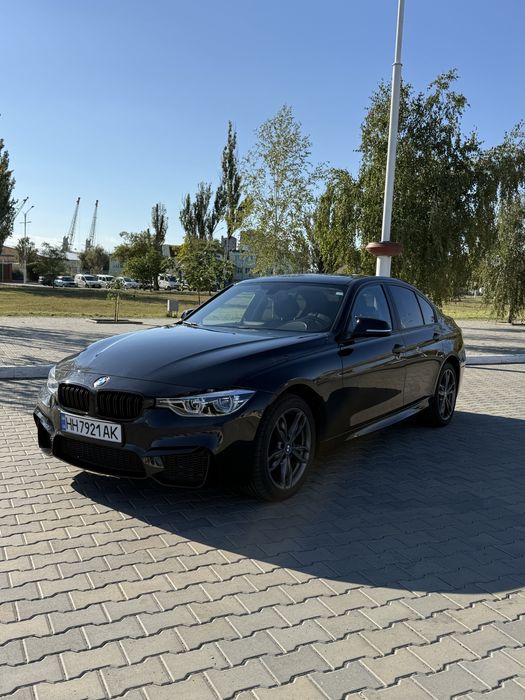 Продам BMW 3 Series 2012