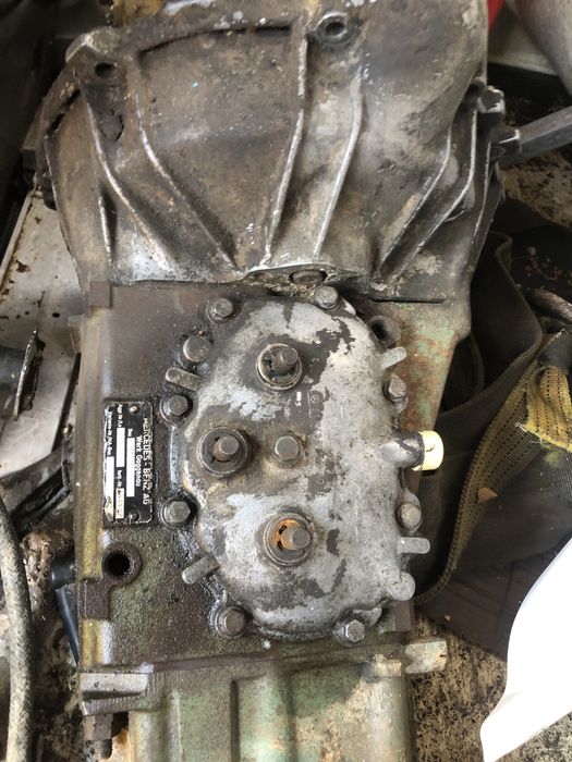 Коробка передач Мерседес 207-410D