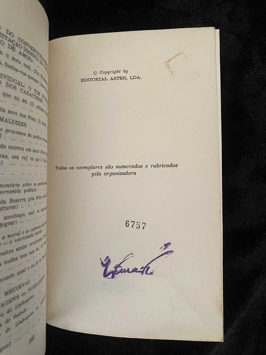 Antologia Literária Comentada: Idade Média I Volume, Maria Ema Tarracha Ferreira, Editorial Aster 1974 Exemplar numerado e rubricado