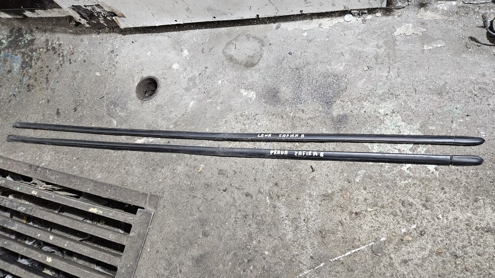 Uszczelka progu lewa prawa opel Zafira b