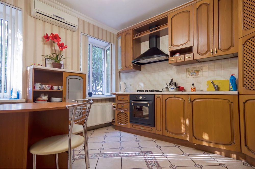 Жилой 2-ух  этажный дом