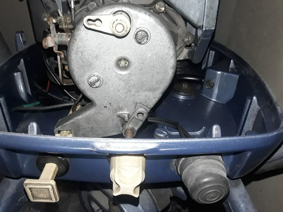 Лодочный двигатель Evinrude 20 hp