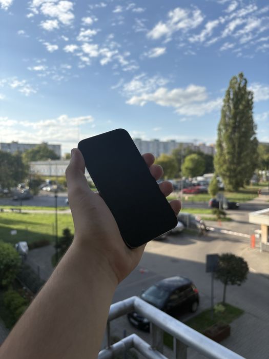 Iphone 12 pro 256gb 75% bateria