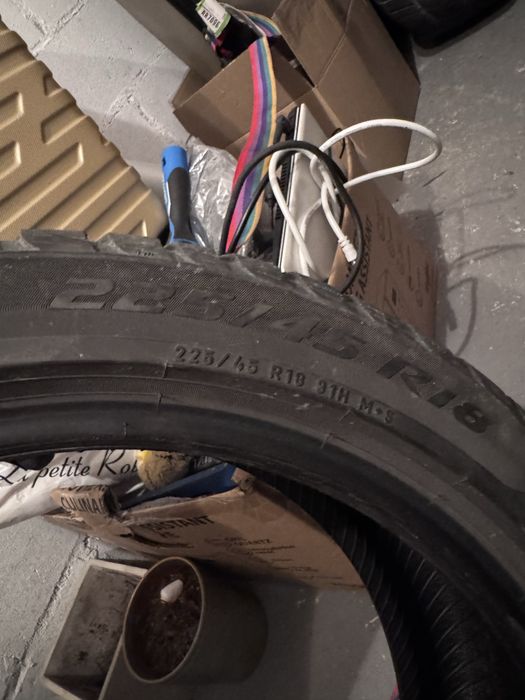 Pirelli sottozero 3 225/45/18 zima