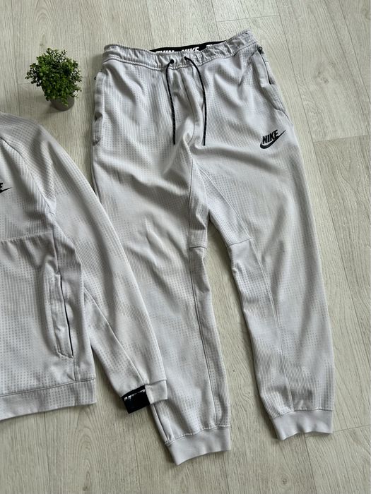 Nike Zip Sportswear Спортивний костюм оригінал спортивный оригинал