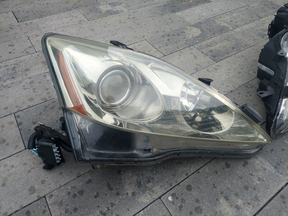 Reflektor lampa przód prawa lewa /europa/ Lexus II 2