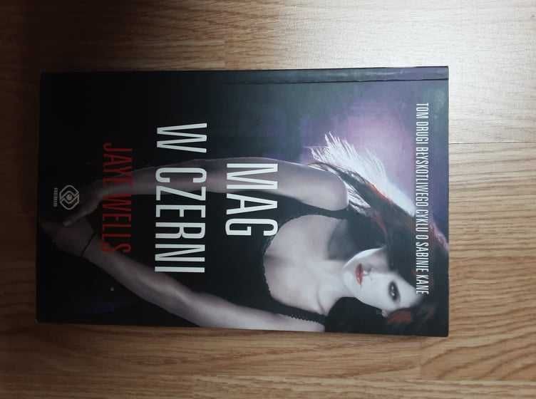 Mag w czerni - Jaye Wells