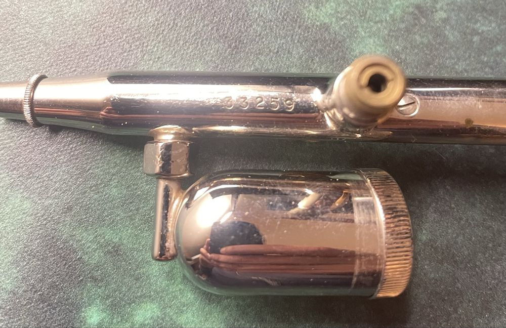 Caneta Parker 51 Aerometric vintage com estojo