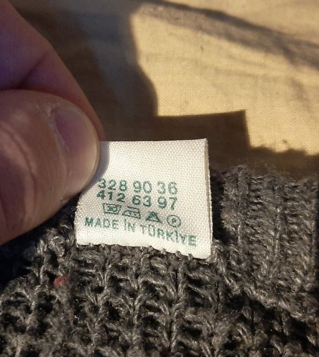 Sweter turecki / Sweter Kononowicza - rezerwacja