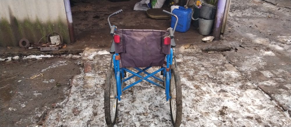 Инвалидное кресло в хорошем состоянии