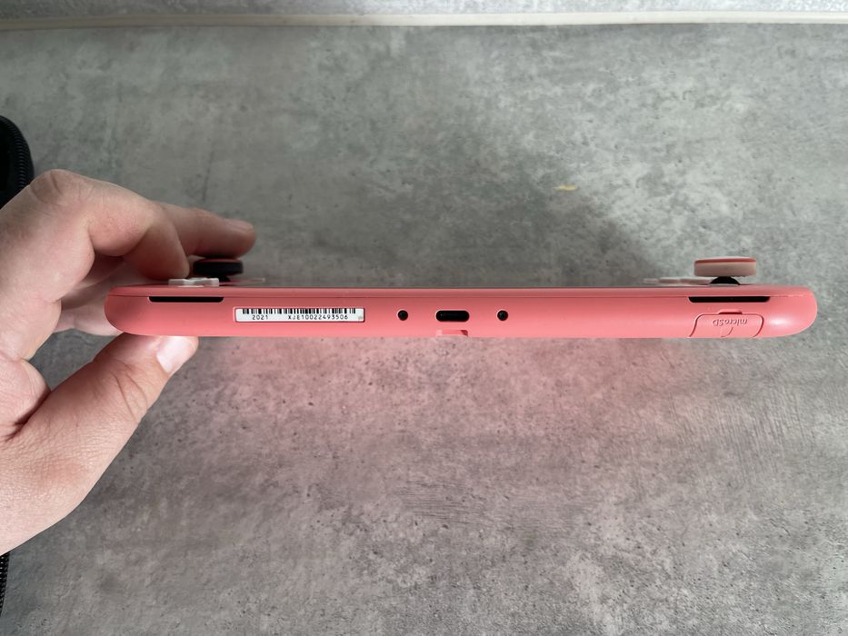 Продам Nintendo switch