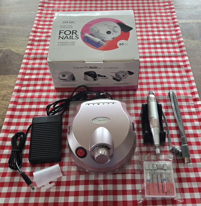 Clavier Frezarka do paznokci DM 202 65 W, różowa