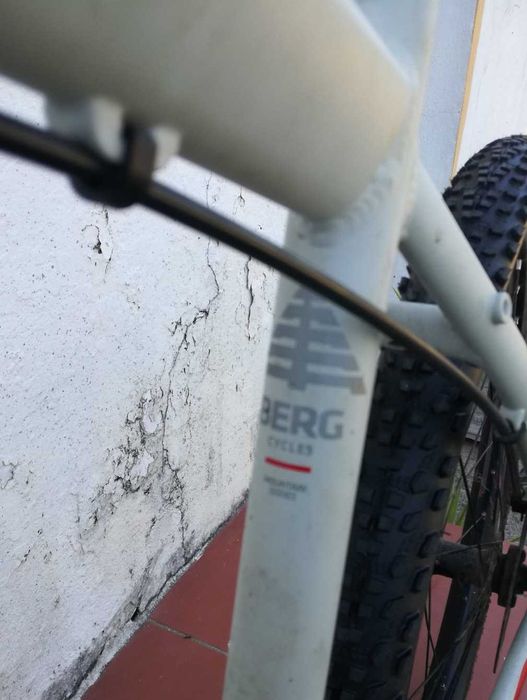 Bicicleta de Montanha BERG - roda 27'