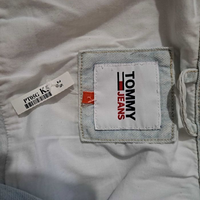 Джинсовая куртка фирмы Тоmmi geans размер L