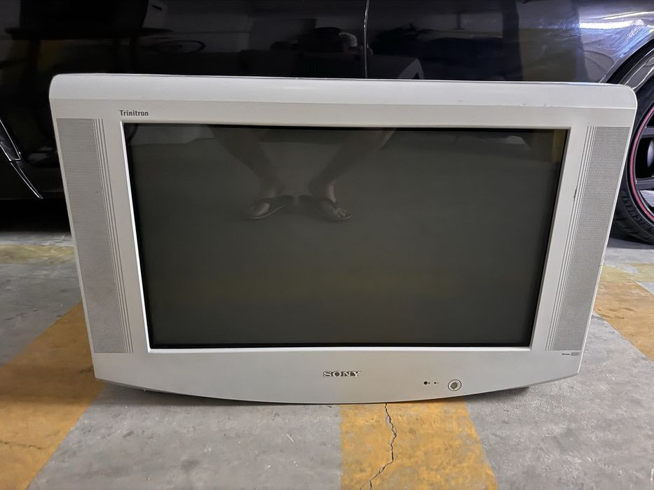 Tv grande antiga