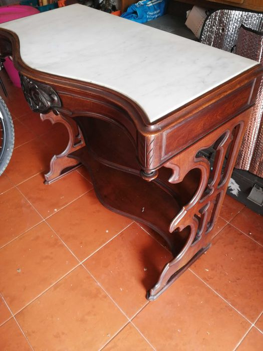 Móvel de Entrada (Credência)