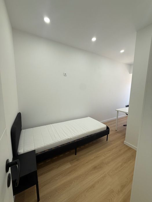 Quarto individual com varanda em Vila Franca de Xira