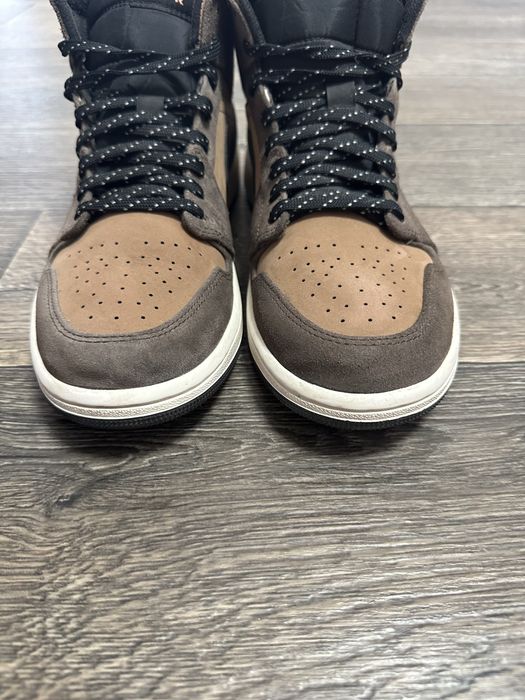 Кросівки NIKE AIR JORDAN 1 MID SE