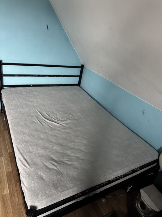 Lozko metalowe ze stelarzem