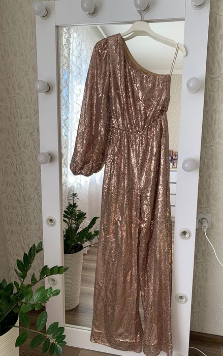 Комбінезон жіночий/ з паєткою