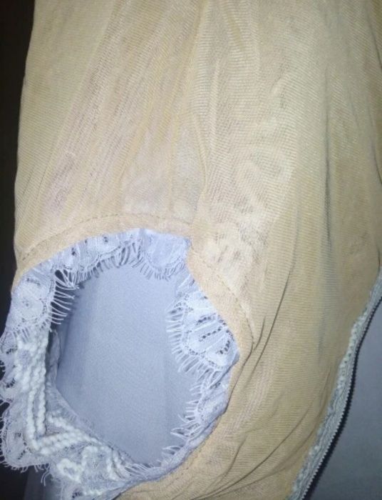 Srebrna / szara Sukienka jak nowa +gratis kolczyki