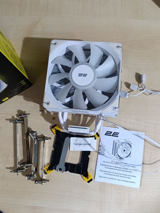 Кулер Air Cool Gaming 2E-AC120W-ARGB Белого цвета